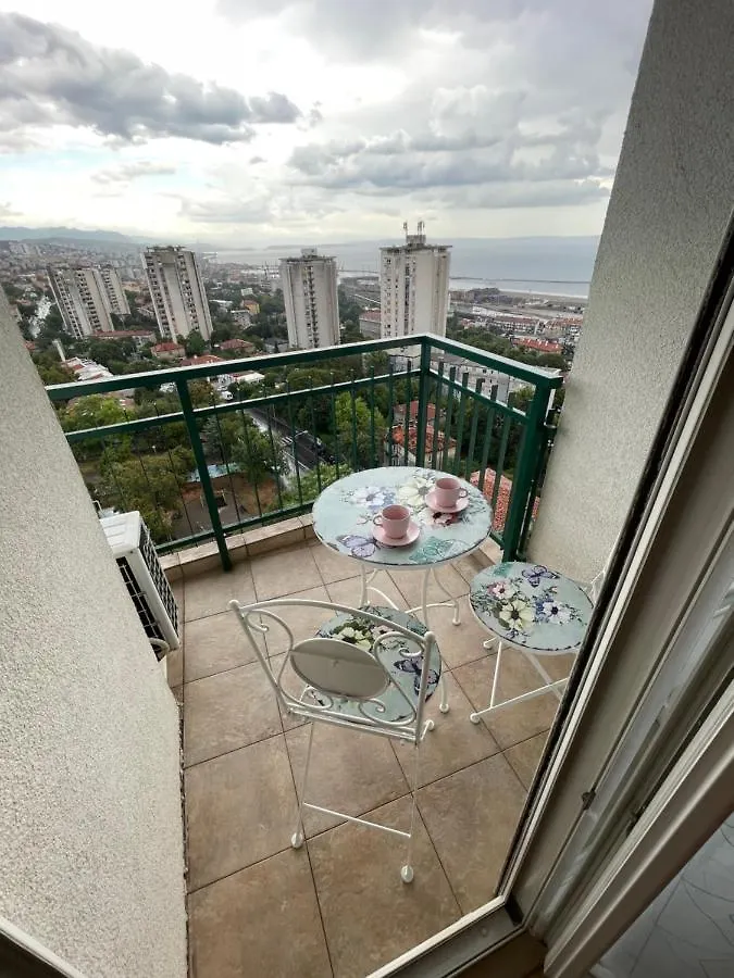 Apartment With Amazing City View Rijeka
