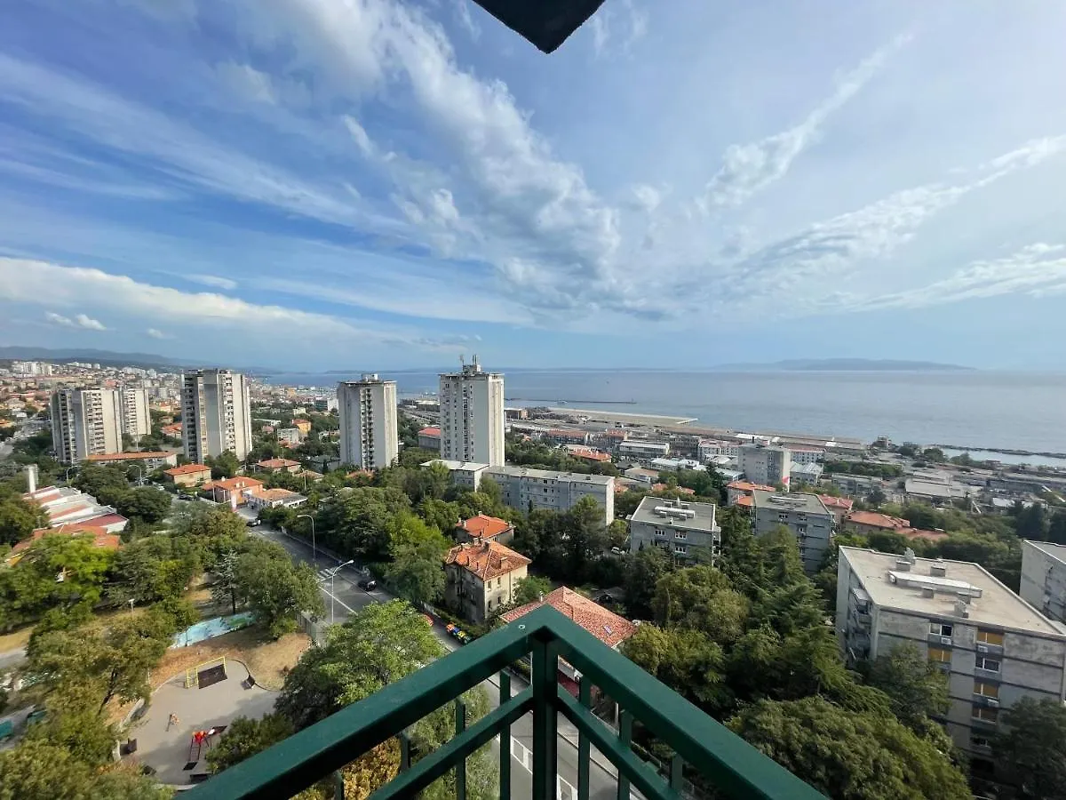 Apartment With Amazing City View Rijeka Croatia